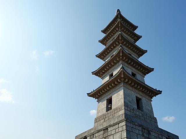 오래된 석탑 보존 처리 전후 이미지